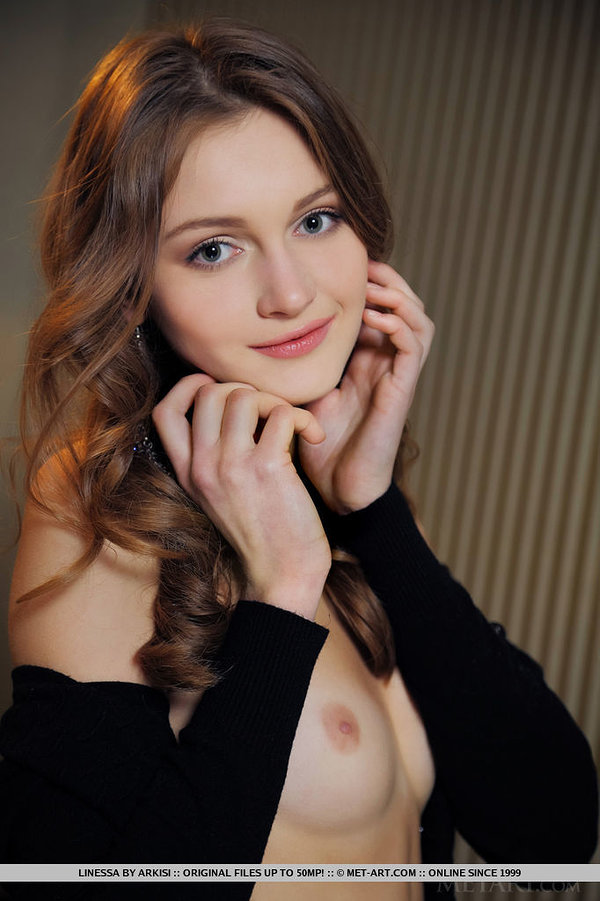 Алиса, 19