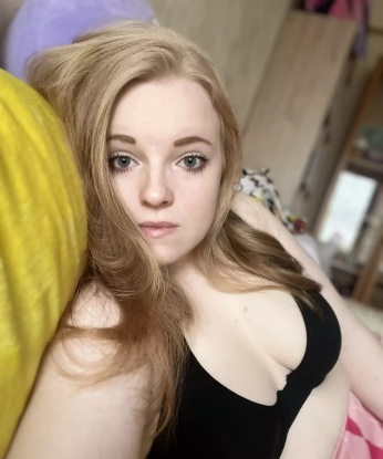 Оксана, 24